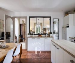 A vendre MAISON DE CHARME ANNEE 30 6 PIECES 180 M² BIARRITZ