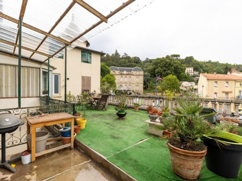 A louer APPARTEMENT T6 270 M2 TERRASSE  BEDARIEUX