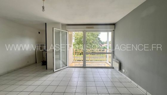 Luminoso apartamento T2 48 M² ÚLTIMO PISO BIGANOS