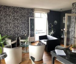 A louer APPARTEMENT T4 92 M2 BORD DE MER SAINT NAZAIRE