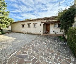 A louer MAISON  10 PIECES 229 M2  DRAGUIGNAN