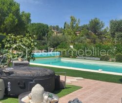 MAISON  10 PIECES 278 M2  VIDAUBAN