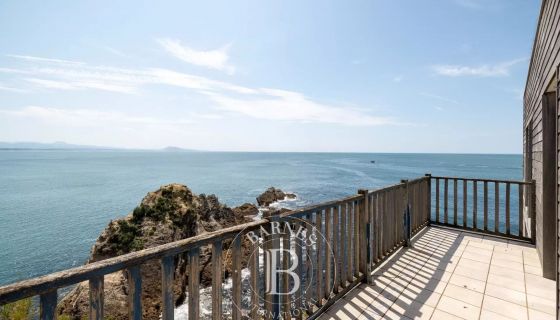 A vendre APPARTEMENT D'EXCEPTION T2 69 M² VUE PANORAMIQUE BIARRITZ