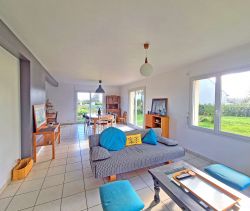 For sale pleasant 5-room house 95 m² beach on foot Guisseny