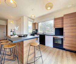 A louer APPARTEMENT T4 85 M2 TERRASSE VUE MER ANTIBES