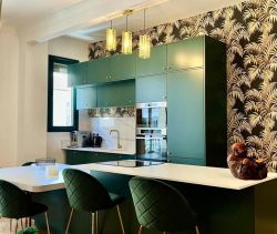 A louer APPARTEMENT NEUF T4 92 M2 BORD DE MER CAGNES SUR MER