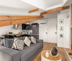 A louer APPARTEMENT T2 42 M2 BORD DE MER CANNES