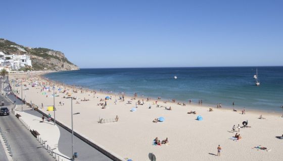 For rent APARTMENT T2 SEASIDE TERRACE SESIMBRA (SANTIAGO)