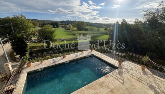 A louer MAISON  D'ARCHITECTE  UZES