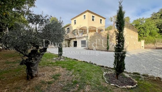 MAISON  D'ARCHITECTE  UZES