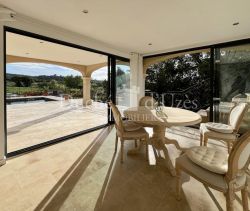 A louer MAISON  D'ARCHITECTE  UZES