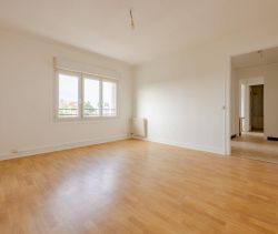 For rent APARTMENT T3 63 M2 NANTES