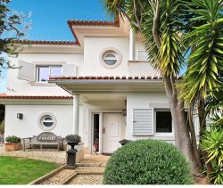 For rent 5 ROOM HOUSE CASCAIS AND ESTORIL