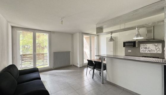 APPARTEMENT T2 50 M2  MARSEILLE 13EME