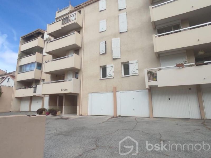 A vendre T4 +TERRASSE DANS RESIDENCE AVEC ASCENSEUR 83100 Toulon