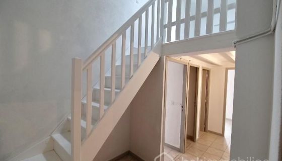 A louer APPARTEMENT DUPLEX T4 70 M2  LUNEL