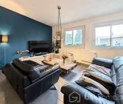 A louer APPARTEMENT T4 121 M2  LEZIGNAN LA CEBE