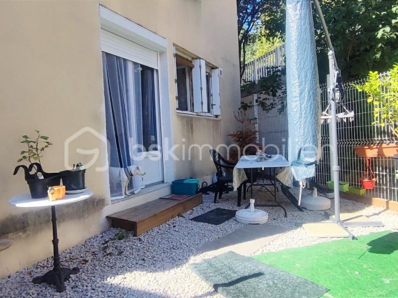 APPARTEMENT T3 65 M2 TERRASSE  CLERMONT L HERAULT