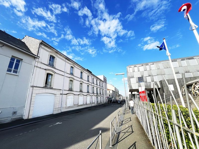 A louer STUDIO  35 M2  LA ROCHE SUR YON