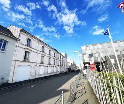 A louer STUDIO  31 M2  LA ROCHE SUR YON