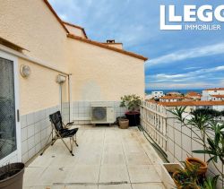 APPARTEMENT DUPLEX T4 66 M2 TERRASSE PIEDS DANS L'EAU LE BARCARES