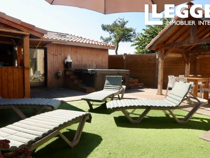 A louer MAISON  7 PIECES 220 M2 PLAGE à PIED LACANAU