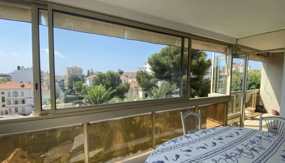 For sale 2-room apartment 78 m² SEASIDE Cannes