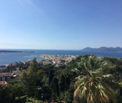 A vendre VASTE APPARTEMENT T3 118 M² VUE MER Cannes