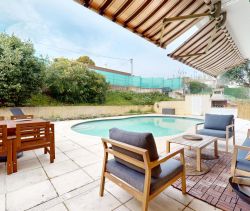 For sale CHARMING 3-room apartment 62 M² GARDEN LEVEL Le Cannet