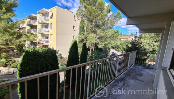 APARTAMENTO T4 100 M2 NIMES