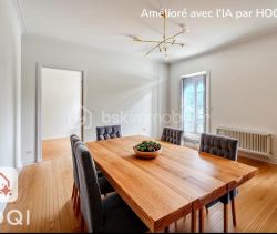 A louer APPARTEMENT T4 81 M2  NIMES