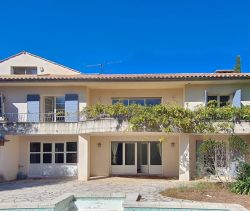 For sale 9 ROOM VILLA 310 M² SEA VIEW SAINT RAPHAEL LES PLAINES/ BOULOURIS  