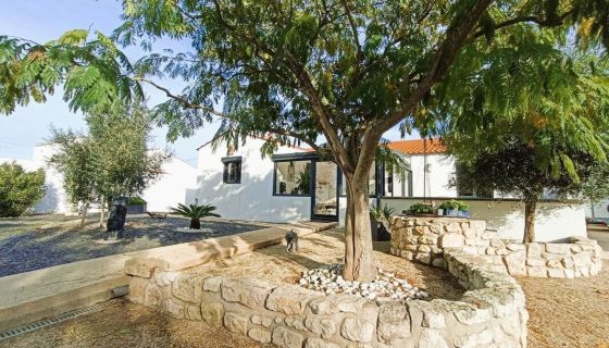 A vendre Maison 108mÂ² habitables, 4 chambres, joli terrain clos, possibilitÃ© garer camping-car 85460 L Aiguillon La Presqu Ile