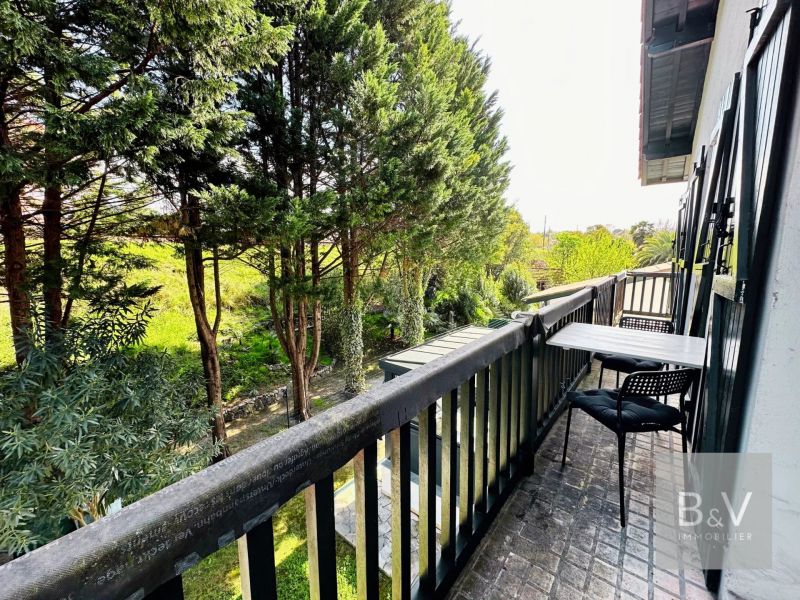 For sale Charming 2-ROOM APARTMENT 34 M² BALCONY CIBOURE