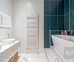 En venta Apartamento moderno T4 89 M² CERCA DEL CENTRO DE BAYONA