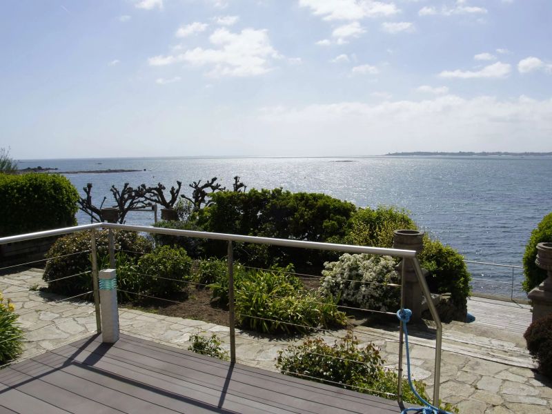 For sale 4-ROOM apartment 93 m² WATERFRONT CONCARNEAU