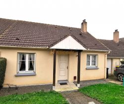 MAISON  3 PIECES 68 M2  SAINT VAASAINT D EQUIQUEVILLE commerce NEUFCHATEL EN BRAY et LES GRANDES VENTES