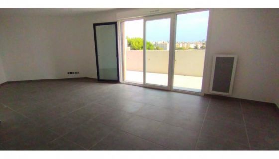 APARTAMENTO T4 85 M2 TERRAZA MONTPELLIER