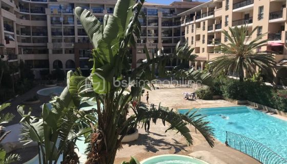 APARTAMENTO T2 28 M2 TERRAZA VISTAS AL MAR CANNES