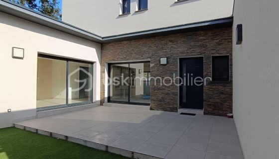 A louer MAISON  CONTEMPORAINE  PERPIGNAN