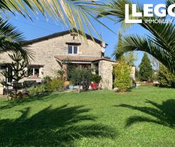 A louer MAISON  DE MAîTRE  CHEVANCEAUX