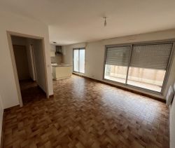 A louer APPARTEMENT T3 63 M2 TERRASSE BORD DE MER AGDE