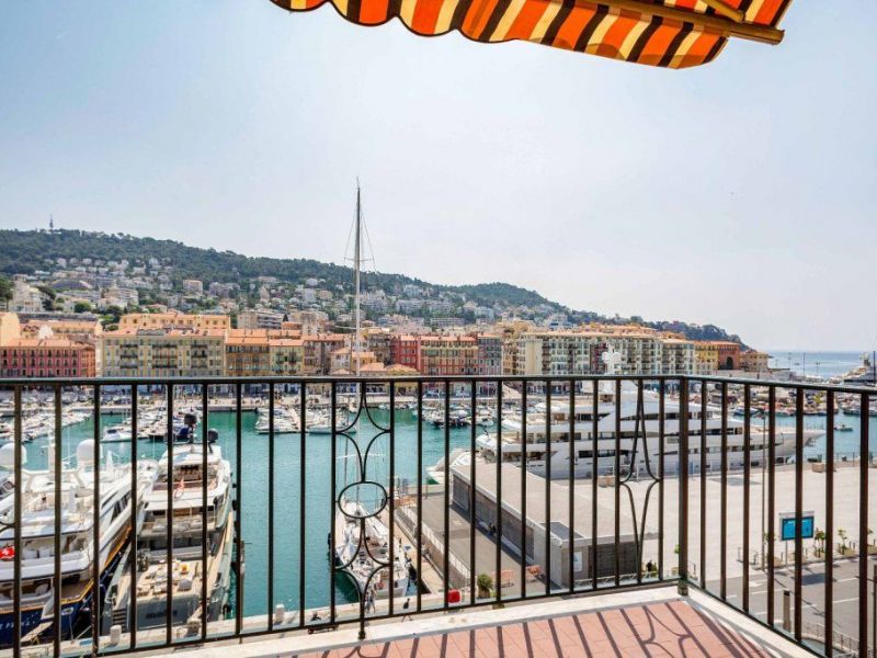 A vendre RARE! NICE PORT 2P 58 mÂ² VUE MER 06300 Nice