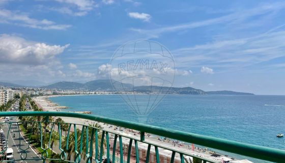 APARTAMENTO T3 54 M2 TERRAZA JUNTO AL MAR BONITO