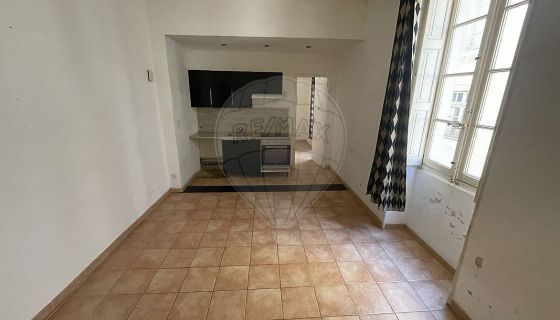 APPARTEMENT T2 32 M2  NIMES