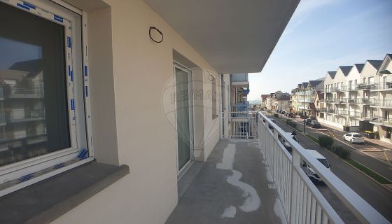 APPARTEMENT T3 85 M2 TERRASSE PLAGE à PIED CUCQ