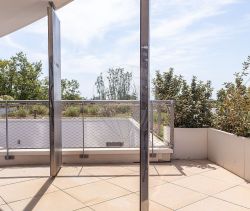 APPARTEMENT NEUF T4 100 M2 TERRASSE PLAGE à PIED MARSEILLE 8EME