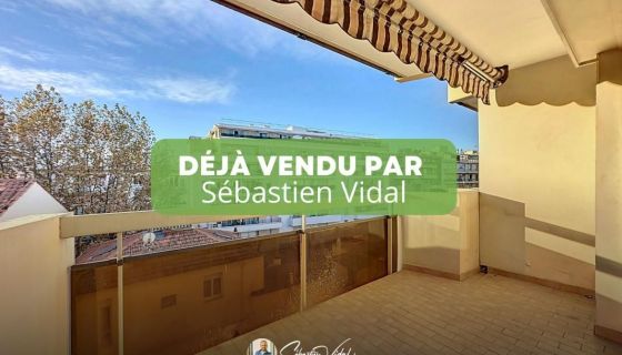 ESTUDIO 27 M2 TERRAZA JUNTO AL MAR JUAN LES PINS