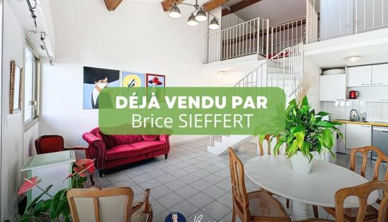 A louer APPARTEMENT DUPLEX T2 53 M2 BORD DE MER NICE