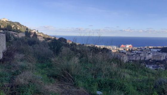 A vendre Ã Vendre : Terrain constructible de 798 mÂ² sur les hauteurs 20200 Ville Di Pietrabugno